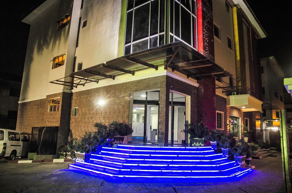 Hotel Rosebud Abudża Zewnętrze zdjęcie