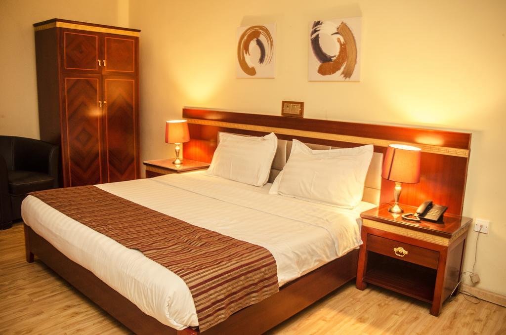 Hotel Rosebud Abudża Zewnętrze zdjęcie