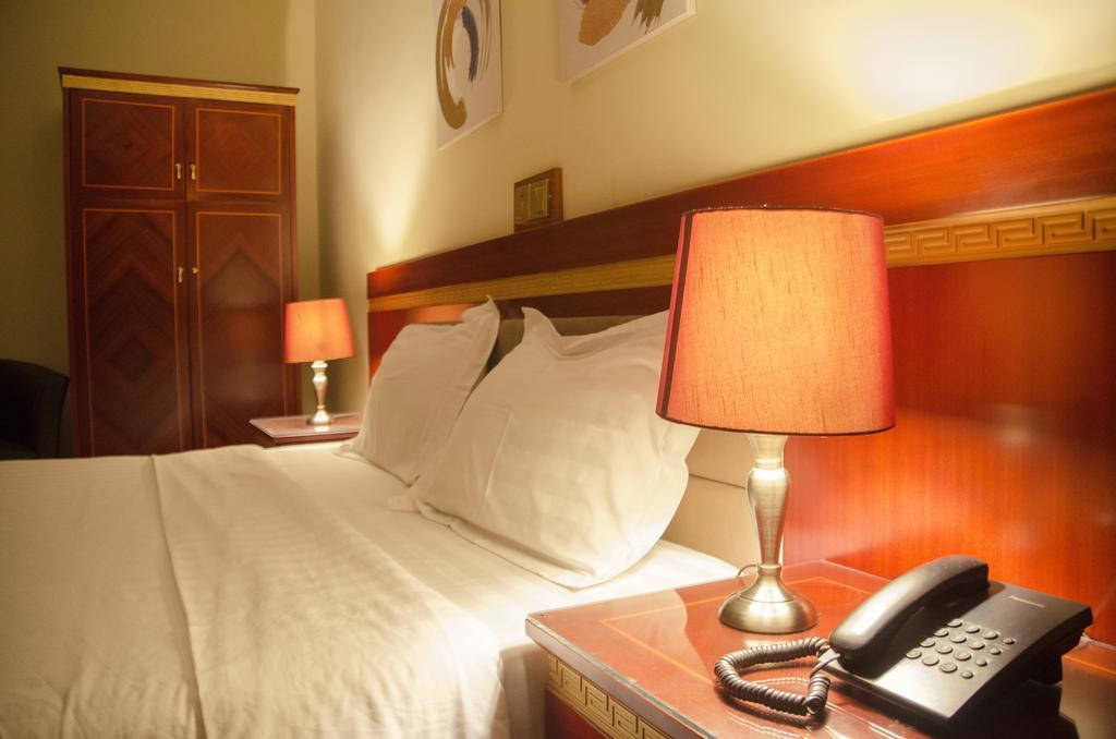 Hotel Rosebud Abudża Zewnętrze zdjęcie