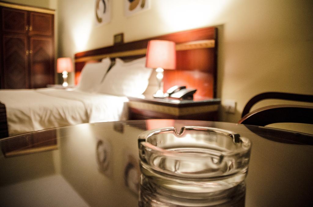 Hotel Rosebud Abudża Zewnętrze zdjęcie