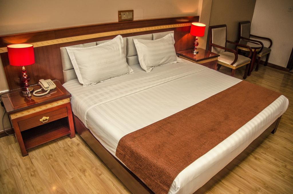 Hotel Rosebud Abudża Zewnętrze zdjęcie