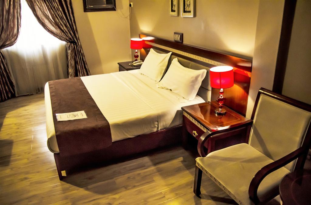 Hotel Rosebud Abudża Zewnętrze zdjęcie