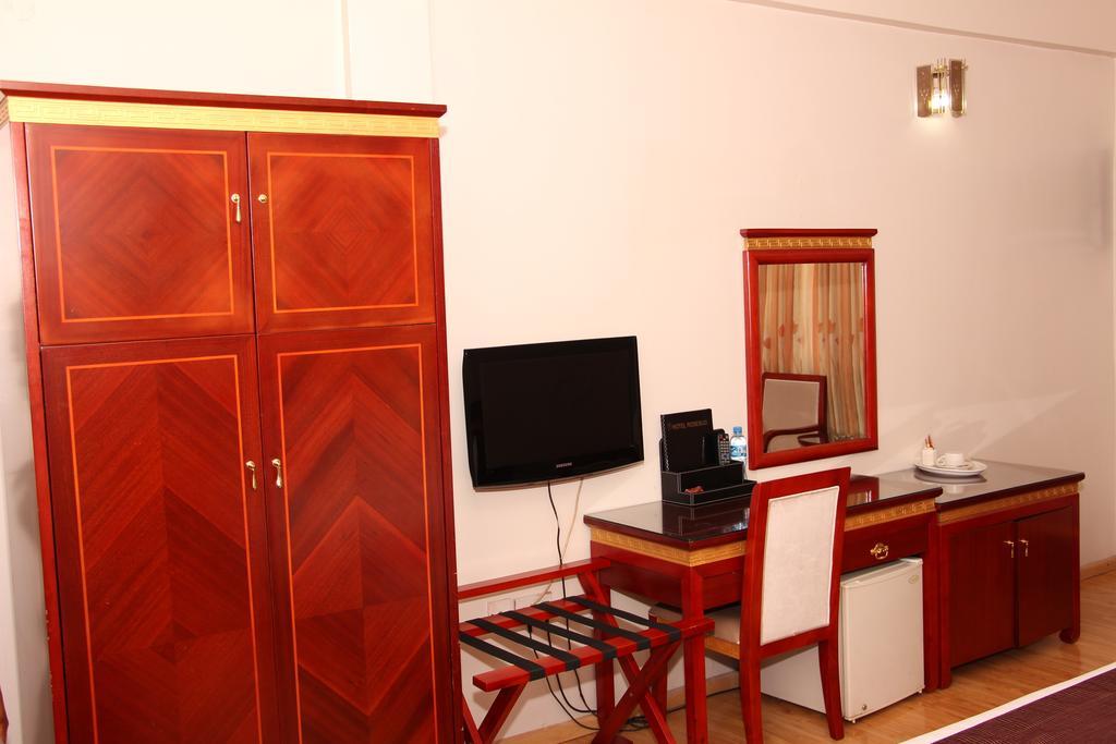 Hotel Rosebud Abudża Zewnętrze zdjęcie